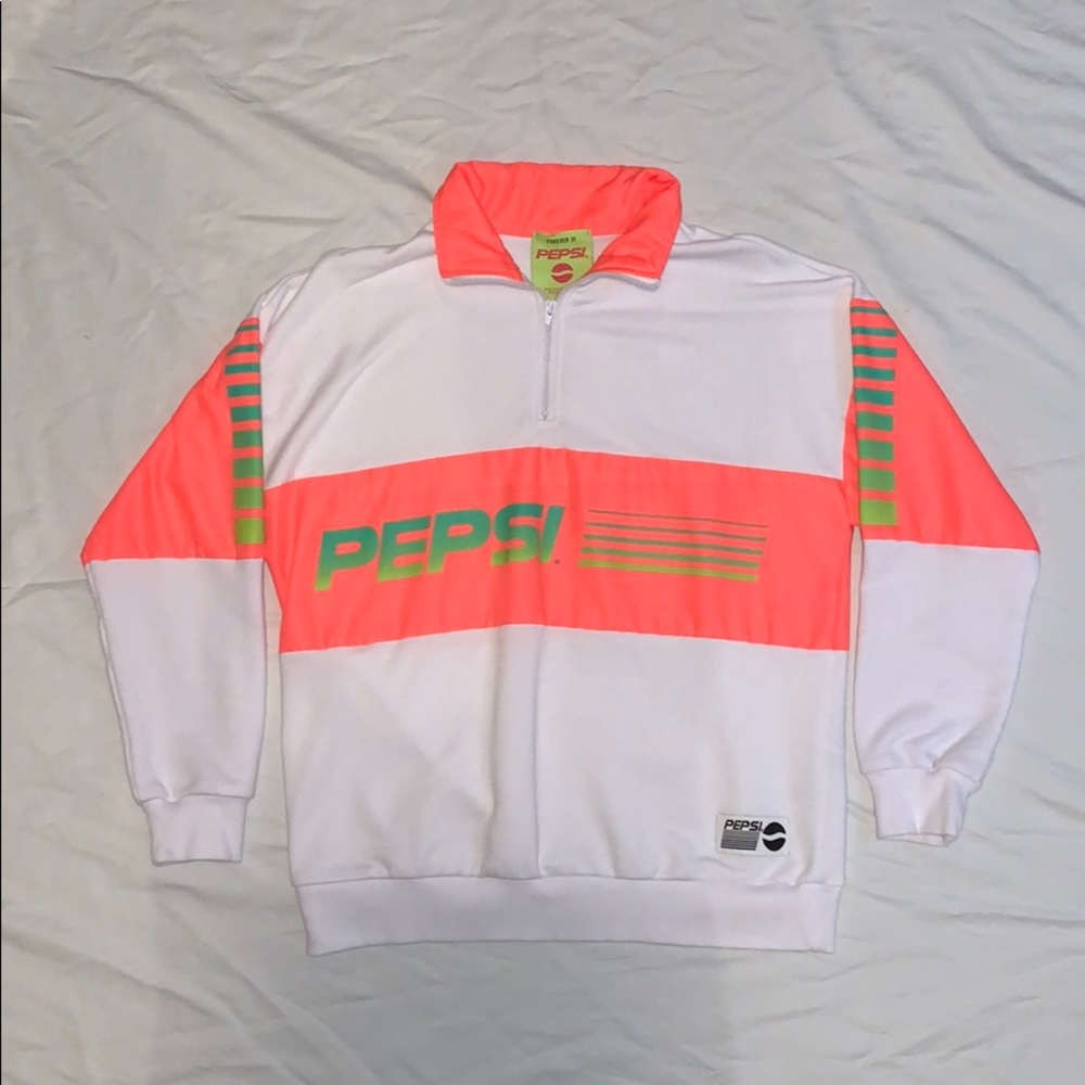 Women’s French terry Pepsi halfzip pullover size M
